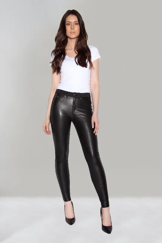 1528BK (Black ponte jeans only)  Very fitted, consider sizing up!