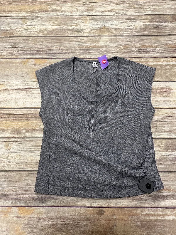 Grey Athletic Top Short Sleeve Athleta, Size M